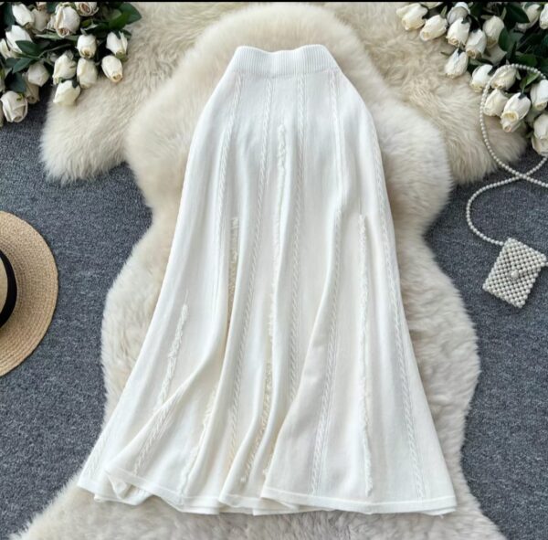 Cloud Knit Winter Flare Skirt