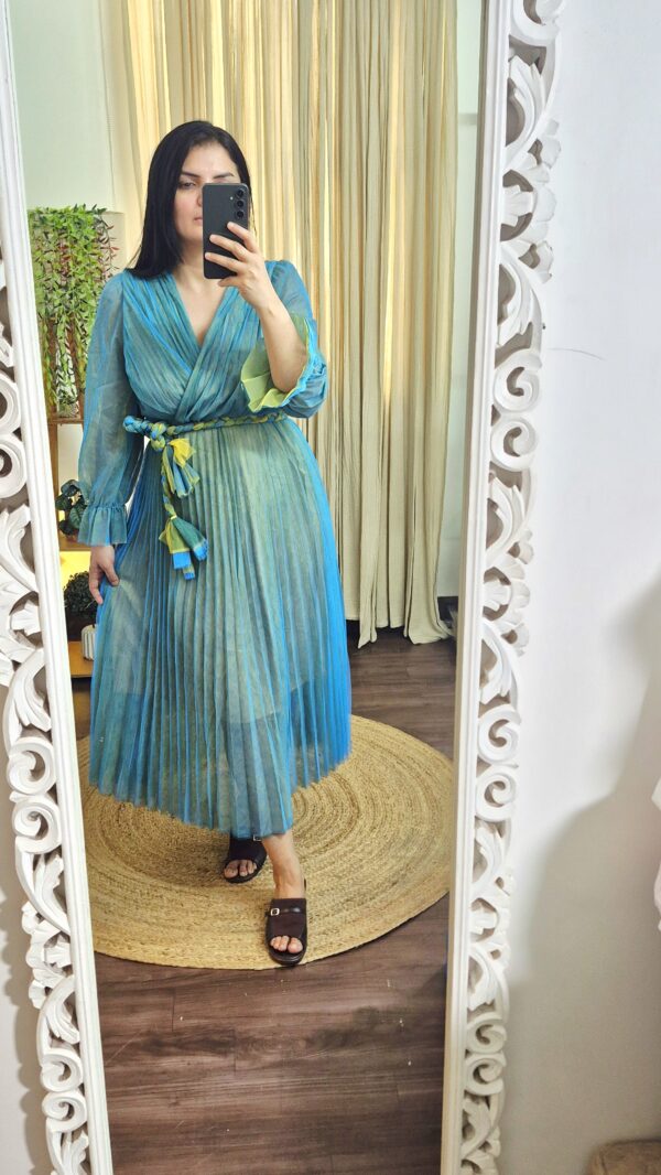 Ombre Net Pleated Dress – Korean Style